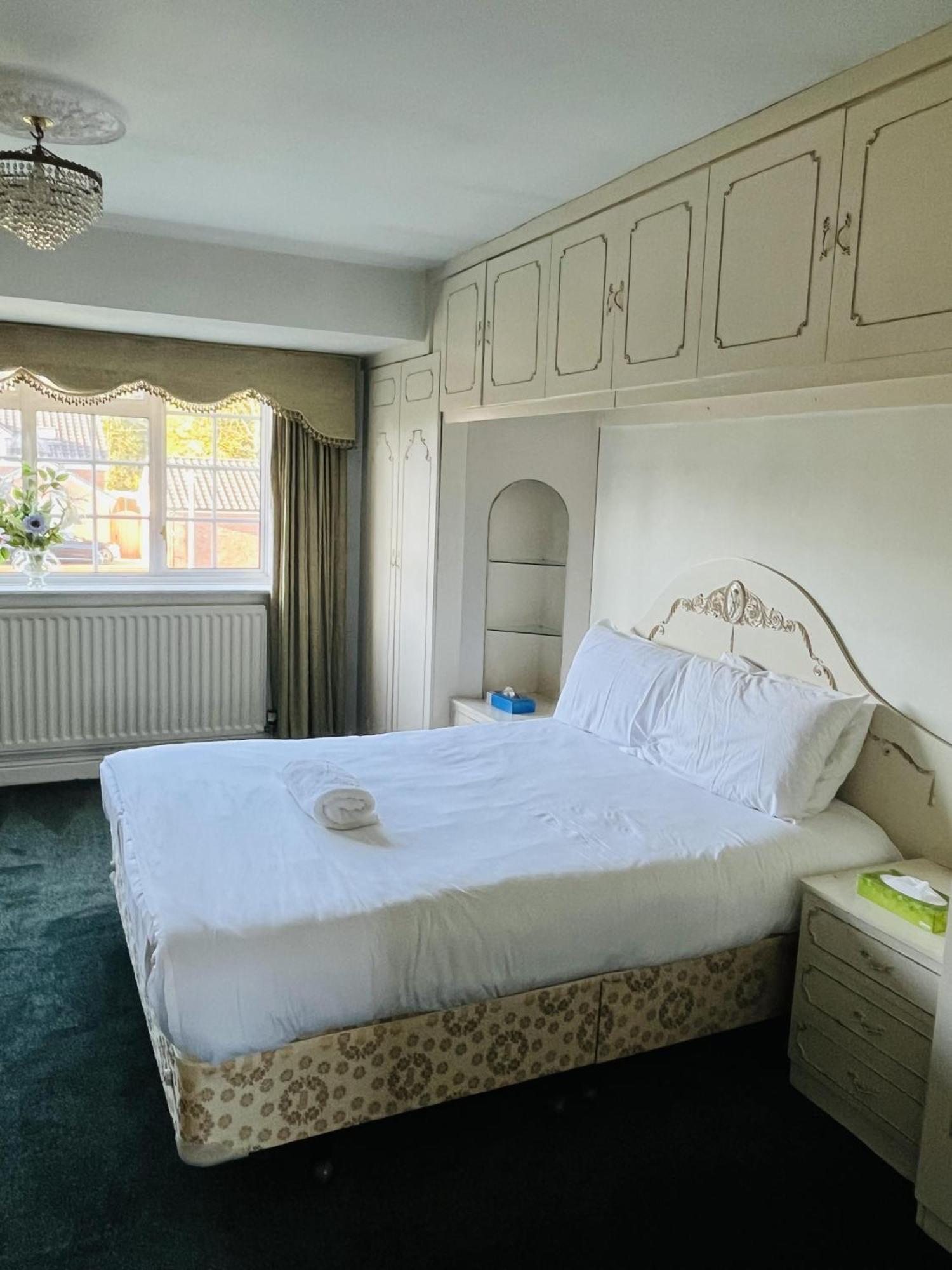 Unwind In Comfort At Cosy Caradus Free Parking Birmingam Exterior foto